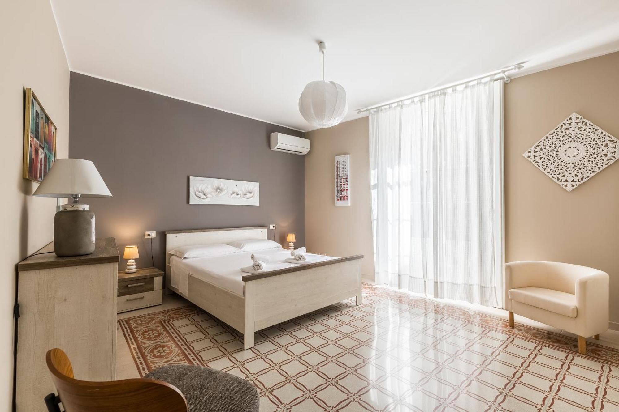 Modica For Family - Rooms And Apartments Eksteriør bilde