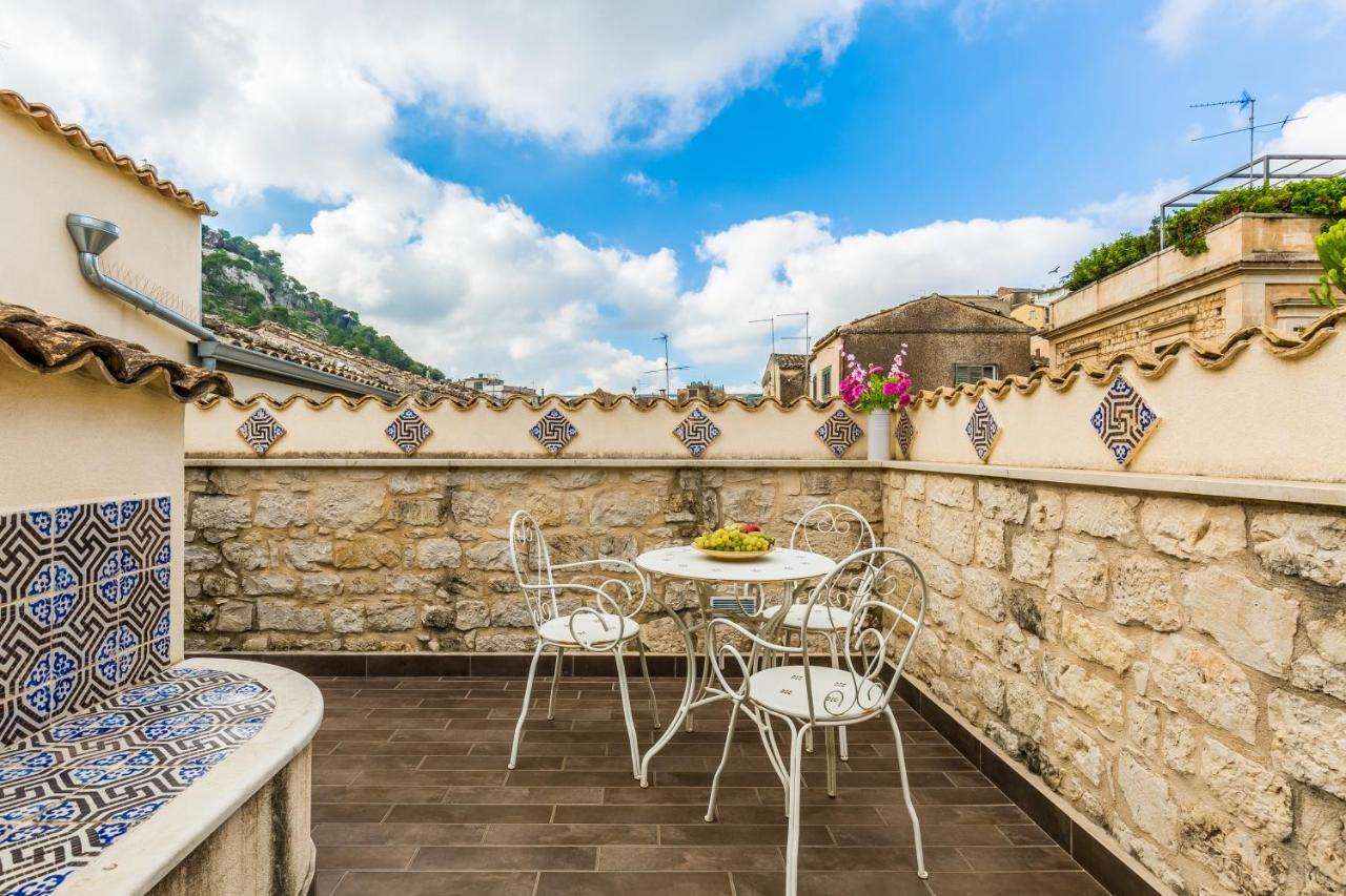 Modica For Family - Rooms And Apartments Eksteriør bilde
