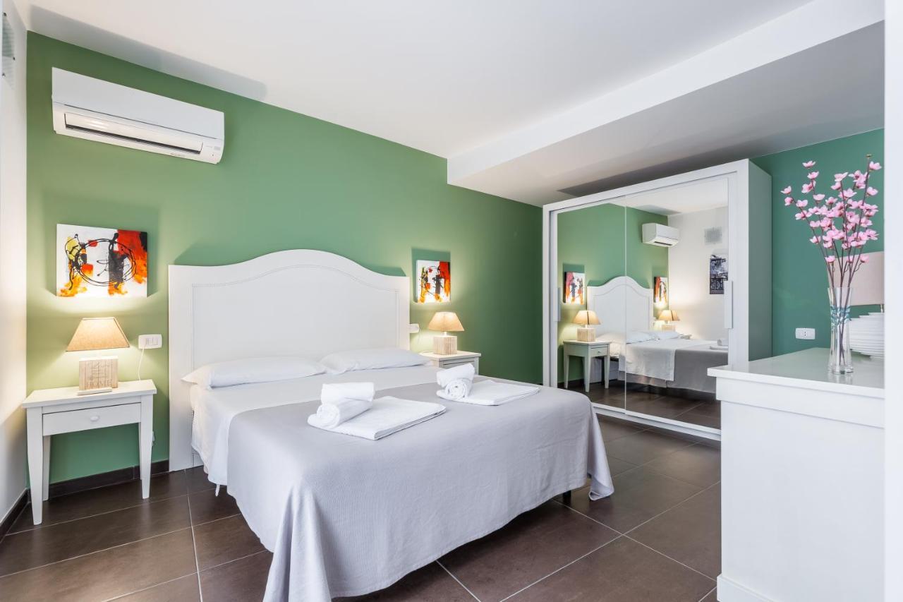 Modica For Family - Rooms And Apartments Eksteriør bilde