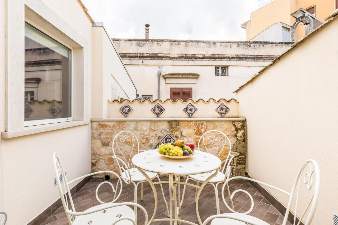 Modica For Family - Rooms And Apartments Eksteriør bilde
