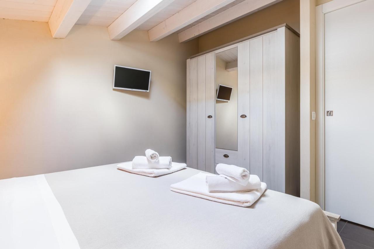 Modica For Family - Rooms And Apartments Eksteriør bilde